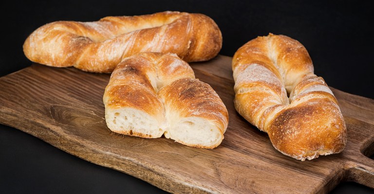 <strong>Specialty<br/></strong>