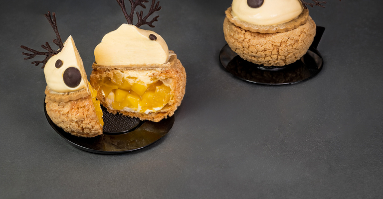 <strong>Reindeer Choux</strong>