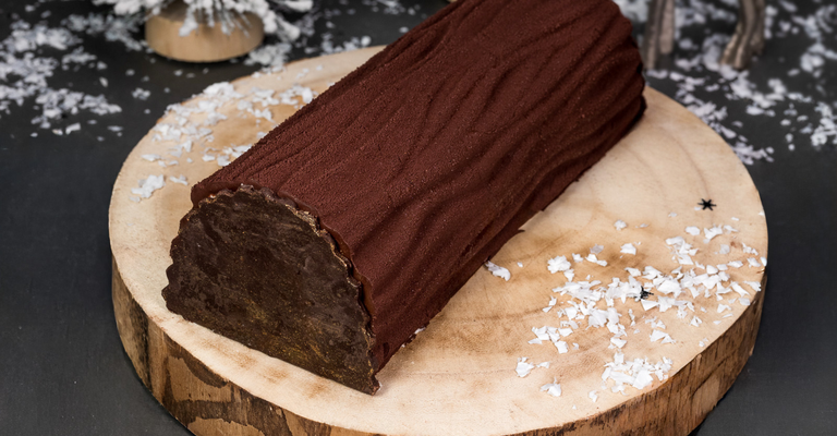 Forest Fruit <strong>Bûche de Noël</strong>