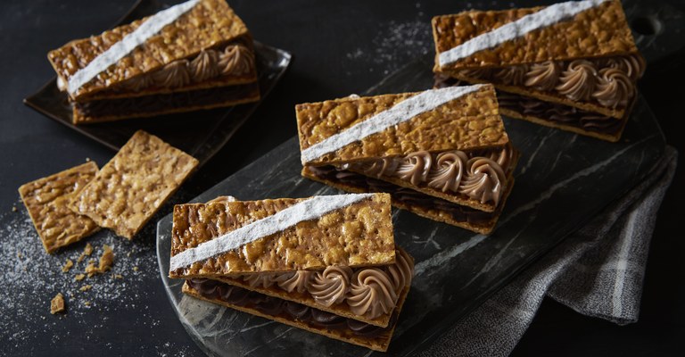 <h1 class="header-h">Presta<span> </span><strong>Toffee</strong></h1>
<span/>