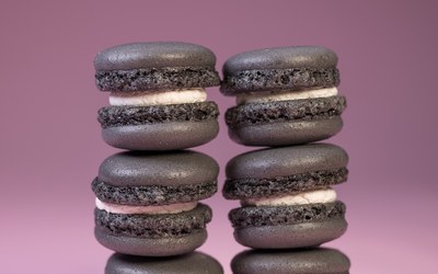 Charcoal Macarons