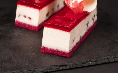 Magenta cake