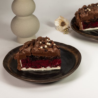 Forest Fruit&Chocolate Cake