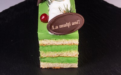 Prajitura cu fistic si lime
