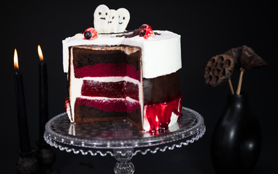 Dark Twist Cake