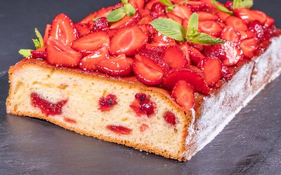 Tarta cu capsuni