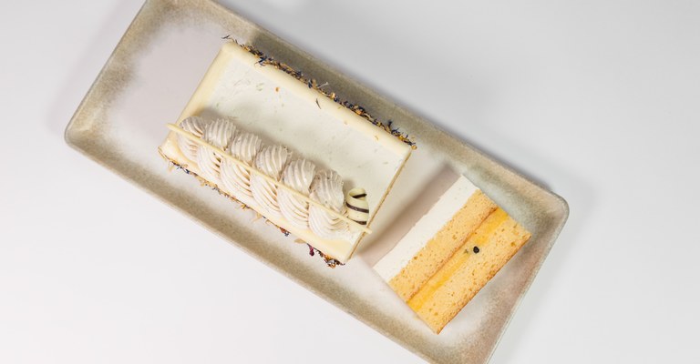 <span>Velours Exotique</span>
<span/>