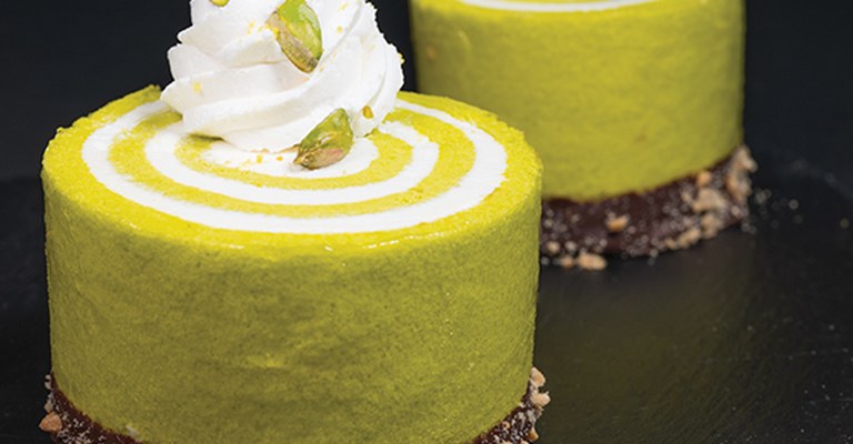 Green Velvet<strong> Cake</strong>